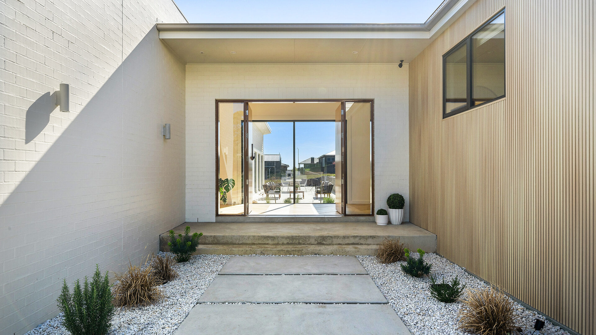 25 Connemara Drive, Orange NSW 2800 - photo 4
