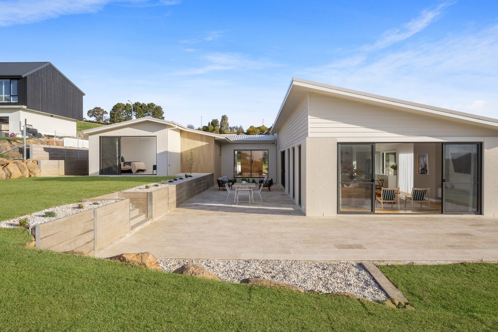 25 Connemara Drive, Orange NSW 2800 - photo 8