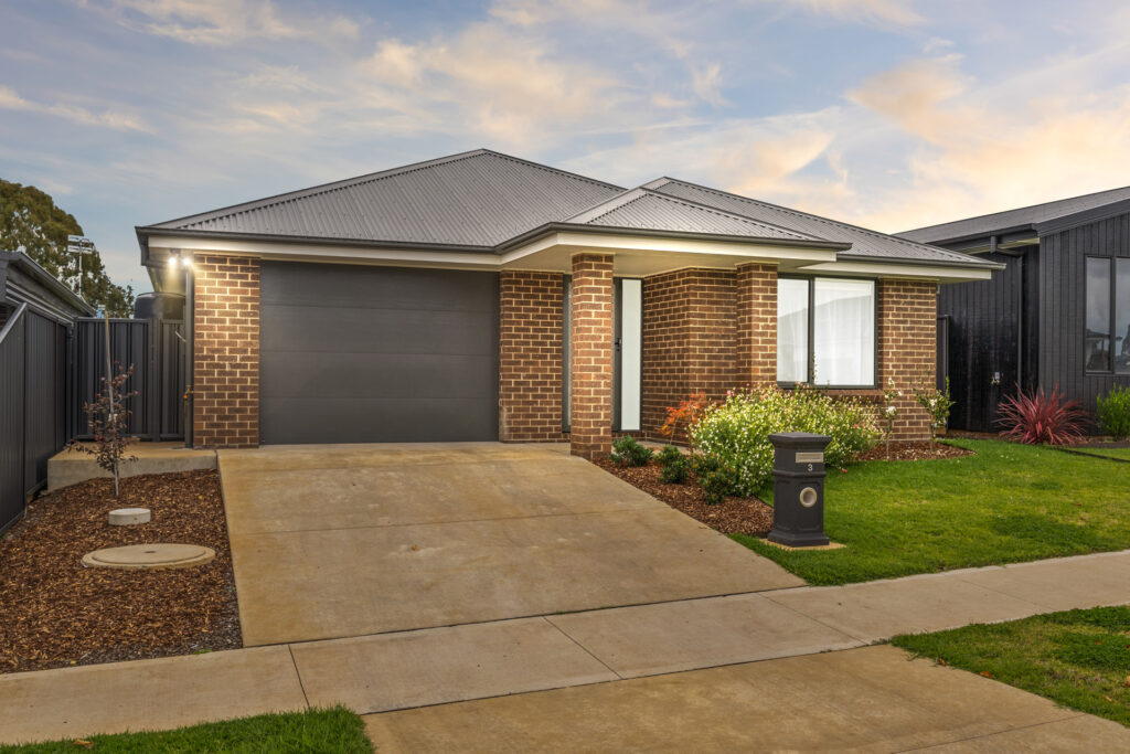 Sold - 3 Corella Rise - New Property in Orange - Real Estate by Josh Fitzgerald