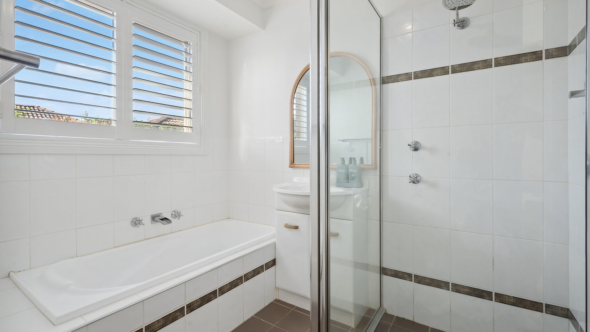 Sold - 24 Discovery Drive - New Property in Orange - Real Estate by Josh Fitzgerald