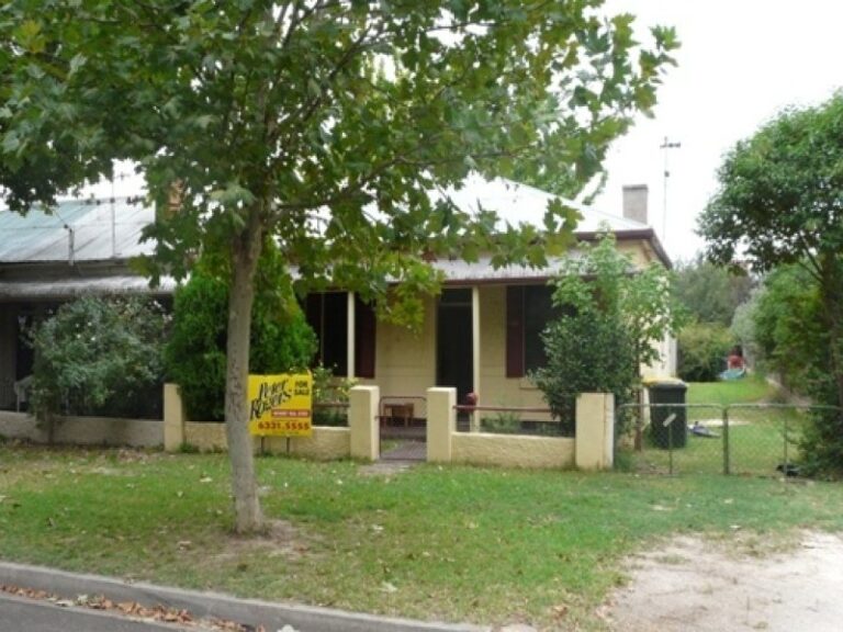 Sold - 32 Seymour Street - New Property in Bathurst - Real Estate by