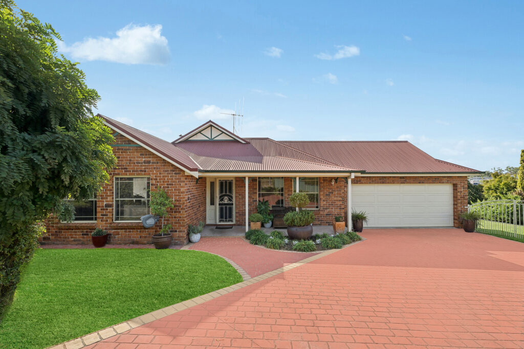 Sold - 8 Stratford Close - New Property in Orange - Real Estate by Josh Fitzgerald