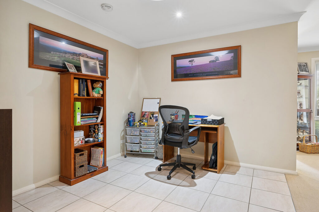 Sold - 22 Discovery Drive - New Property in Orange - Real Estate by Scott Petersen