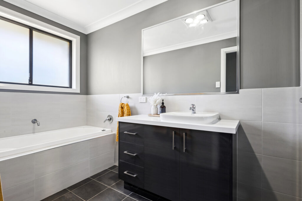 Sold - 4 Jessie Rise - New Property in Orange - Real Estate by Josh Fitzgerald