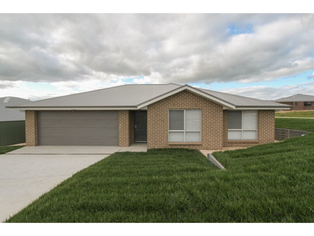 1 McLean Street, Bathurst