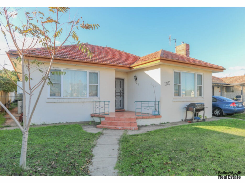 Sold - 102 Sydney Road - New Property in Kelso - Real Estate by