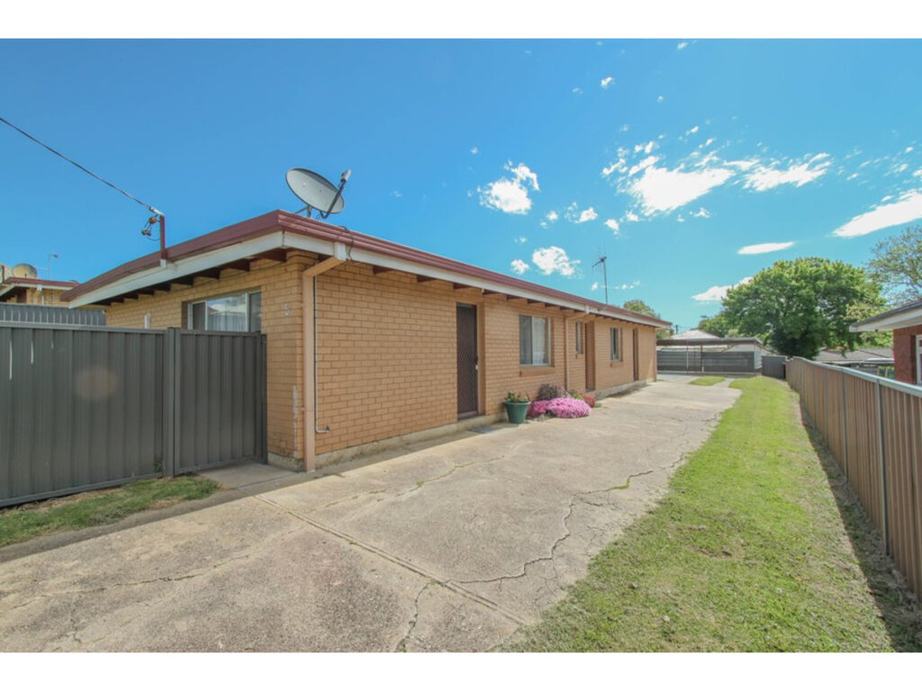 Sold - 1 & 2/5 Wolseley Street - New Property in Bathurst - Real Estate by