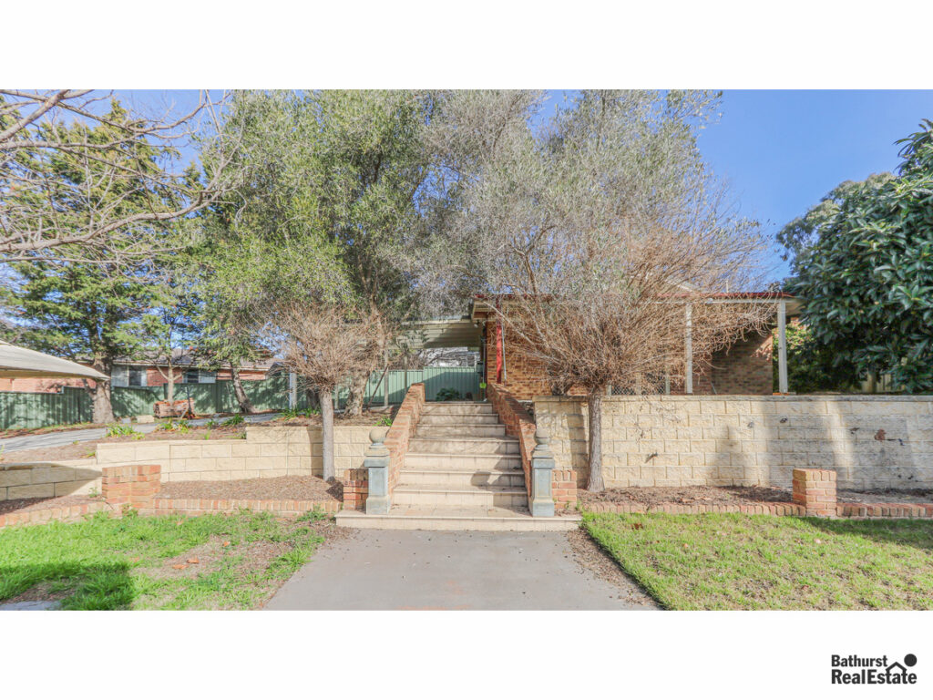 Sold - 17 Cedar Drive - New Property in Llanarth - Real Estate by  
