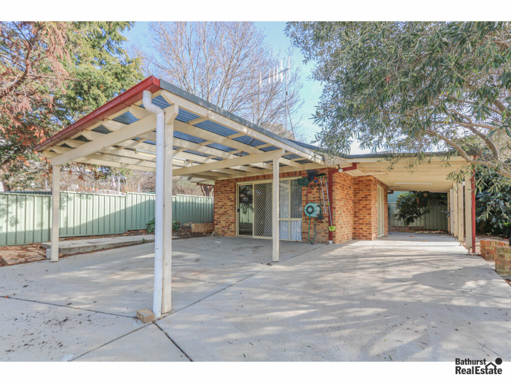 Sold - 17 Cedar Drive - New Property in Llanarth - Real Estate by  