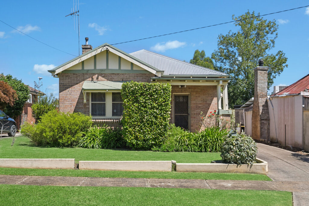 Sold - 3 Hamer Street - New Property in Orange - Real Estate by Scott Petersen