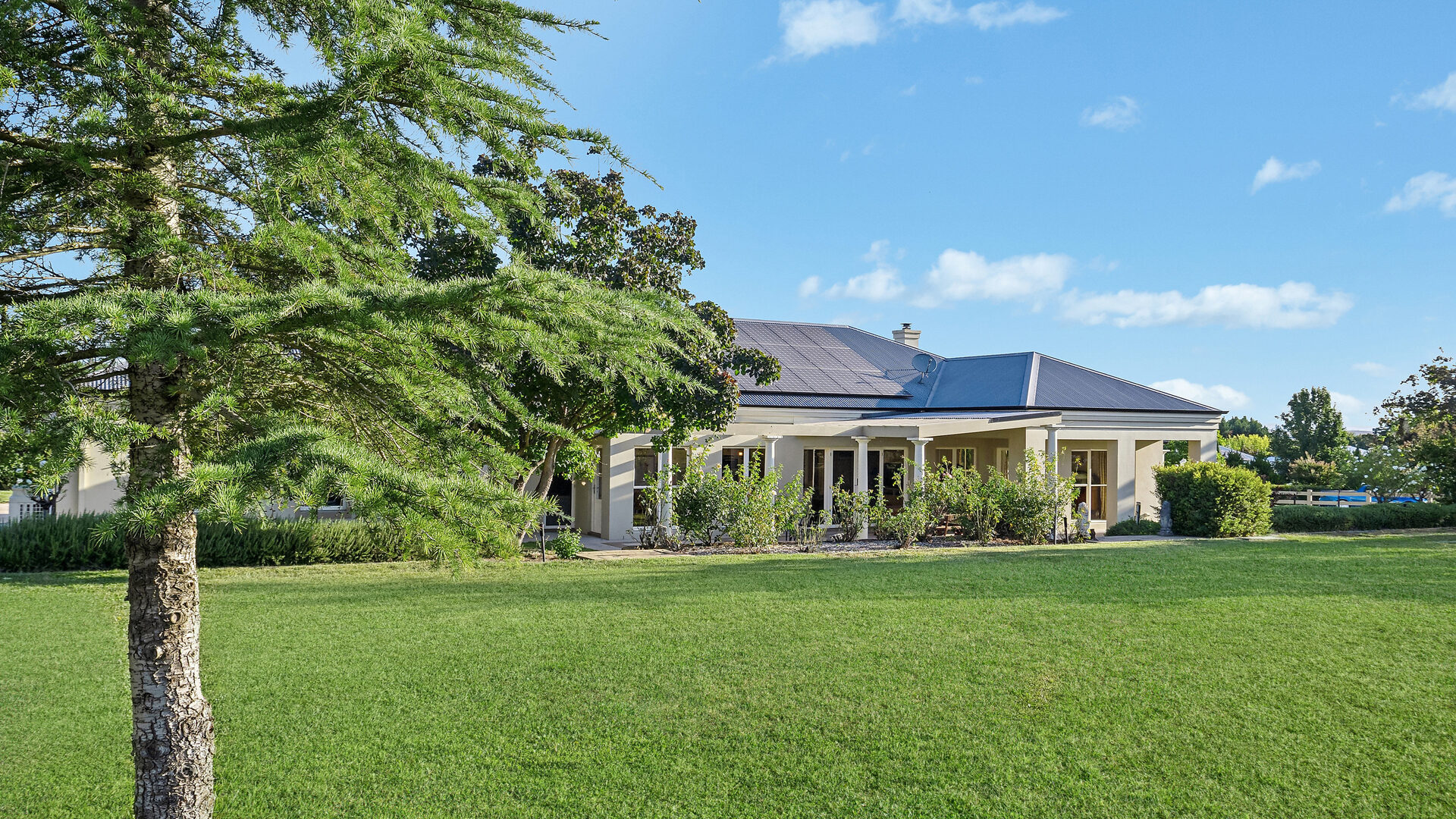 Sold - 15 Blue Ridge Drive - New Property in White Rock - Real Estate by Todd Houghton