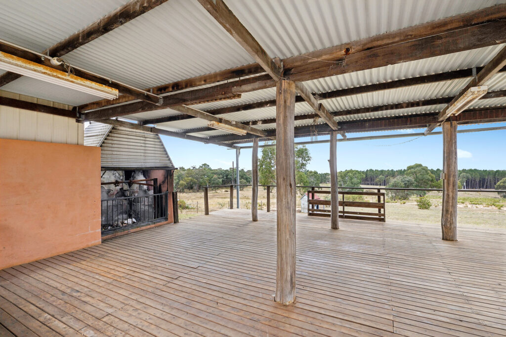 Sold - 473 Lookout Road - New Property in Mullion Creek - Real Estate by Scott Petersen