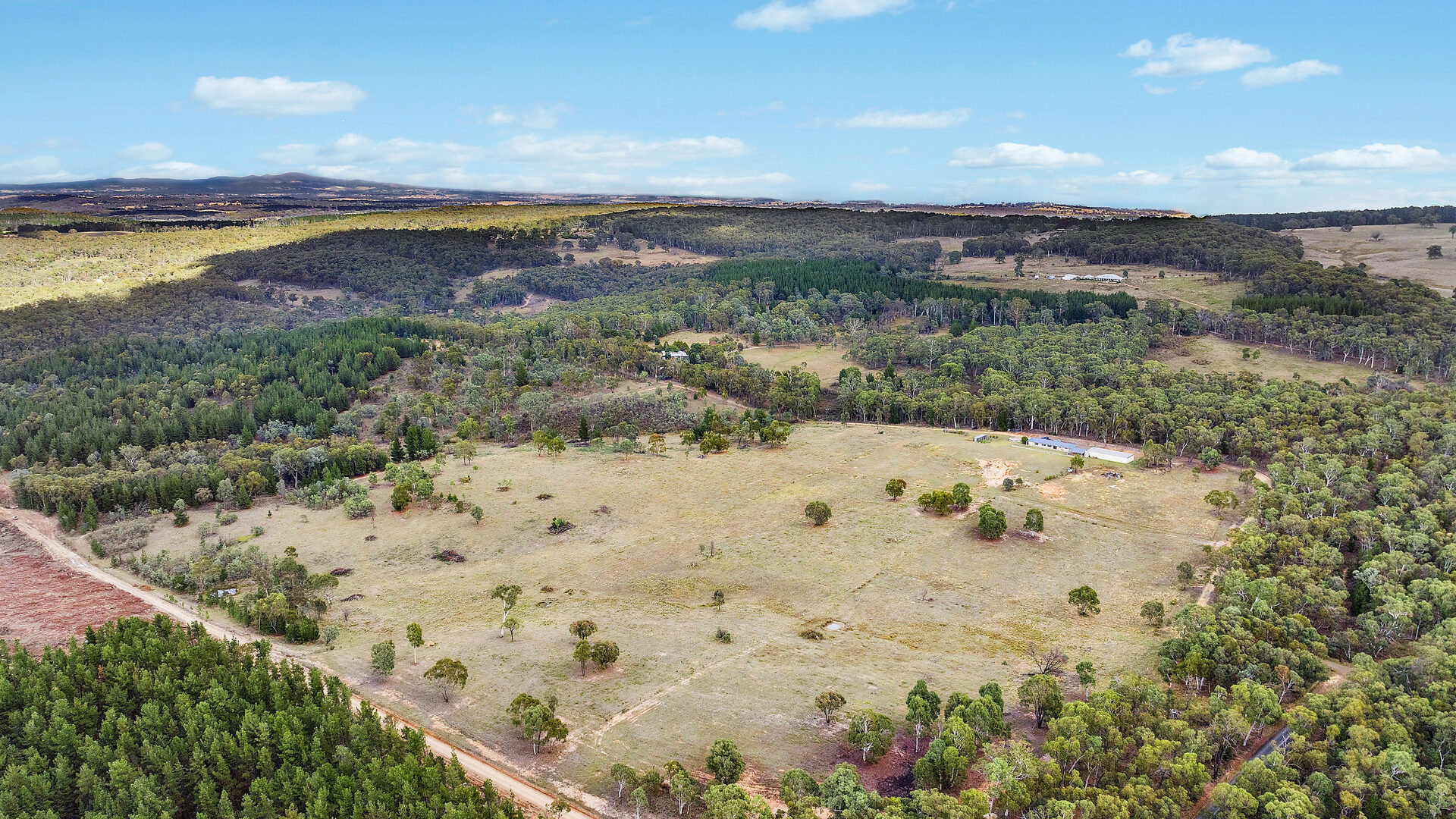 Sold - 473 Lookout Road - New Property in Mullion Creek - Real Estate by Scott Petersen