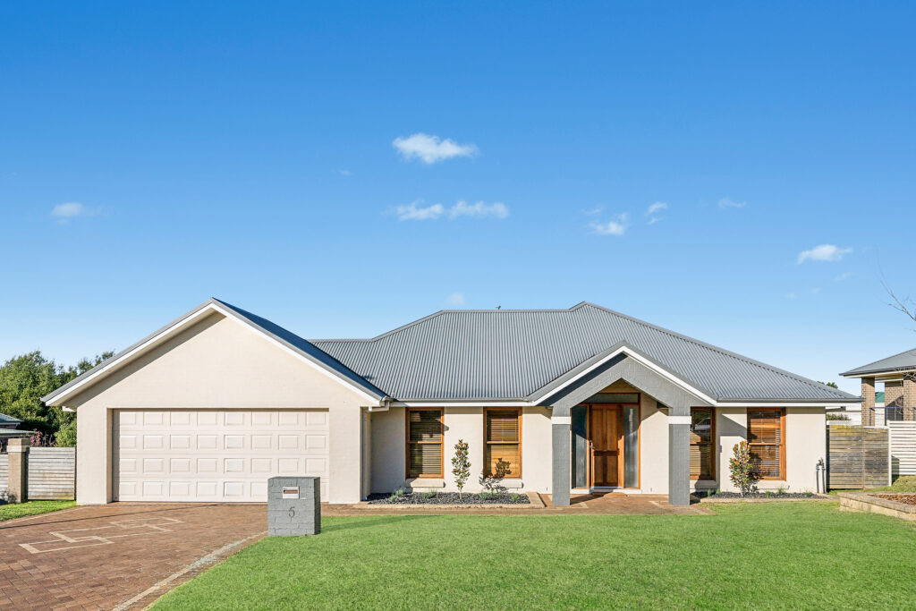Sold - 5 Lavender Close - New Property in Orange - Real Estate by Josh Fitzgerald