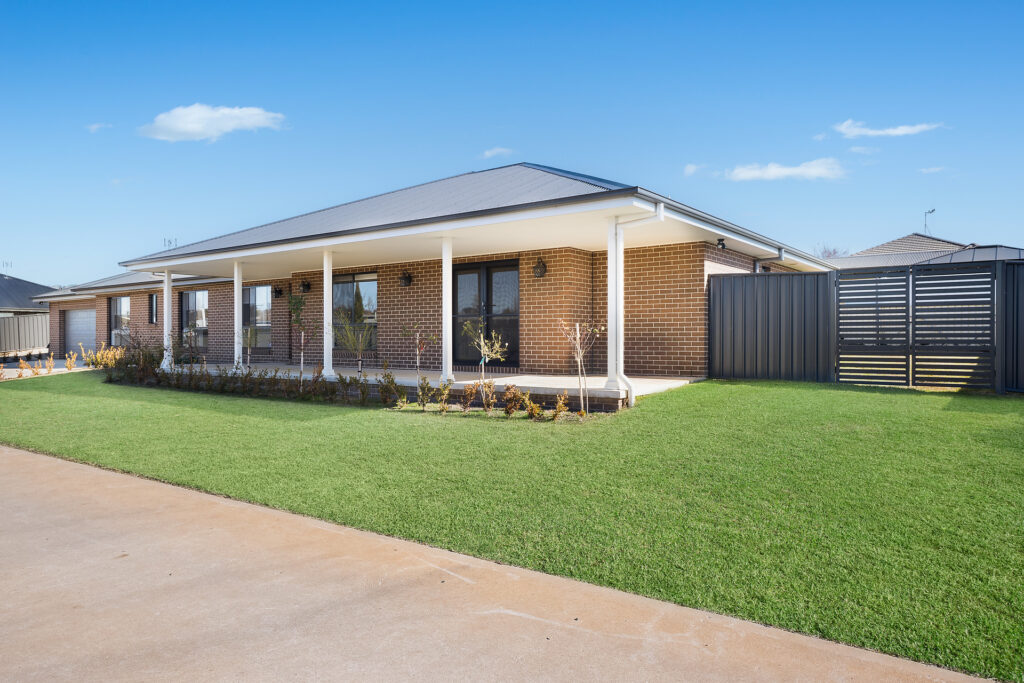 Sold - 2 Lady Peel Close - New Property in Orange - Real Estate by Jack Aumuller