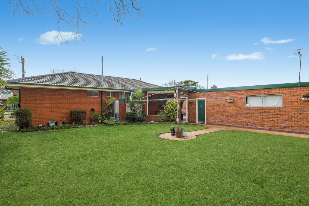 Sold - 4 Yulanta Place - New Property in Orange - Real Estate by Scott Petersen