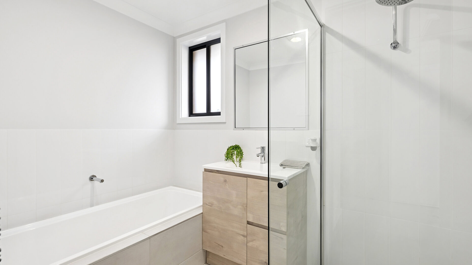 Sold - 12 Pearl Court - New Property in Orange - Real Estate by Josh Fitzgerald