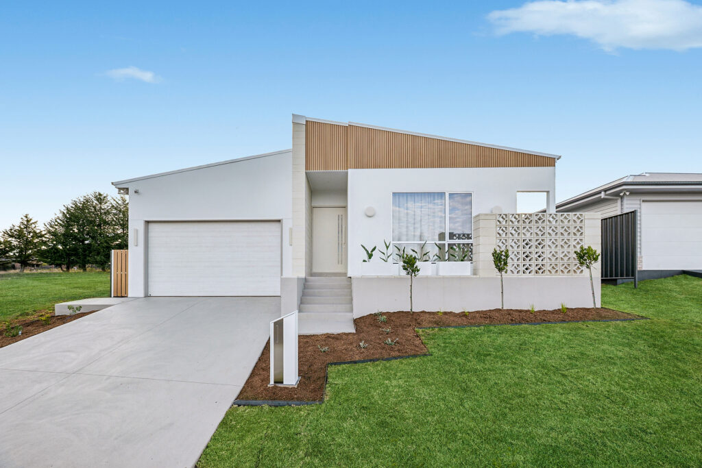 Sold - 12 Clontarf Close - New Property in Orange - Real Estate by Josh Fitzgerald