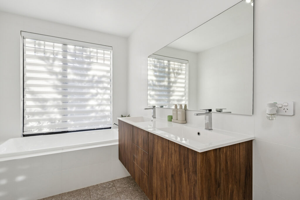 Sold - 10 Connemara Drive - New Property in Orange - Real Estate by Josh Fitzgerald