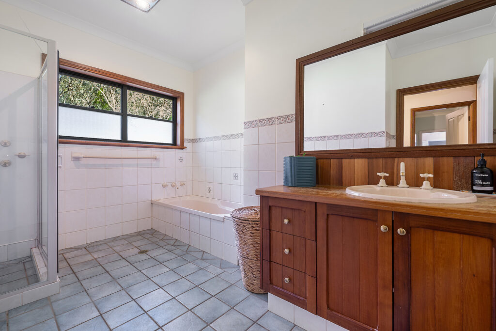 Sold - 502 Banjo Paterson Way - New Property in Molong - Real Estate by Jodi Murray