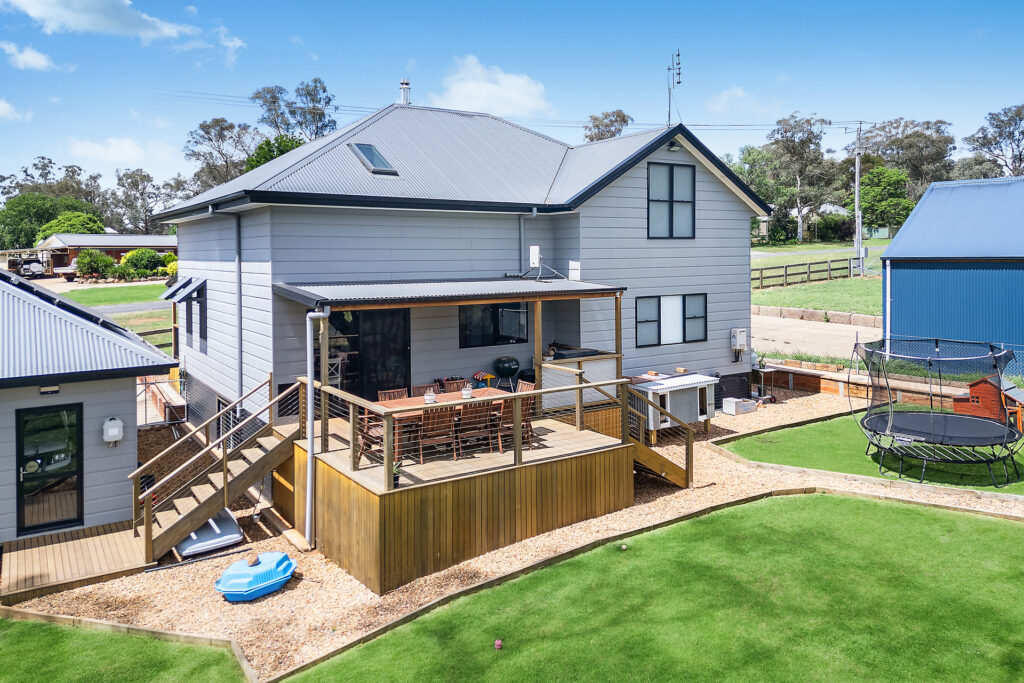 Sold - 6 Old Orange Road - New Property in Manildra - Real Estate by Scott Petersen