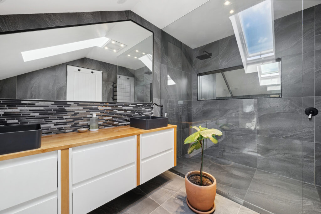 Sold - 6 Old Orange Road - New Property in Manildra - Real Estate by Scott Petersen