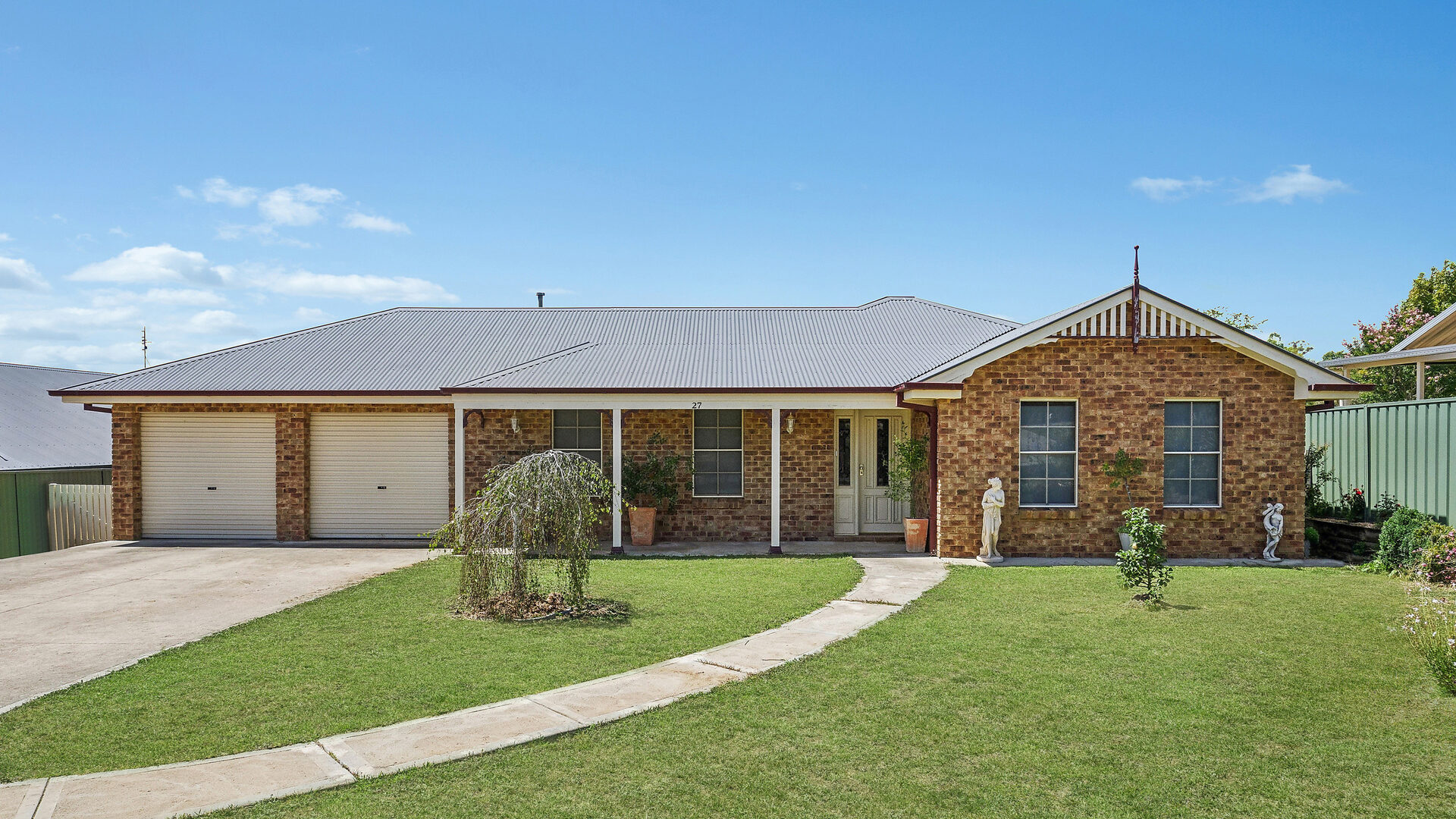 Sold - 27 Darwin Drive - New Property in Llanarth - Real Estate by Todd Houghton