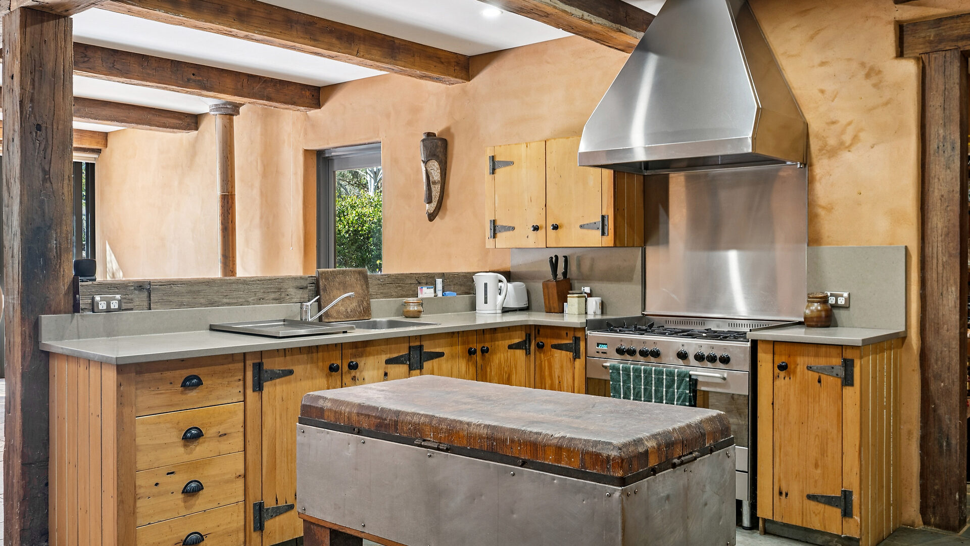 Sold - 465 Waldegrave Road - New Property in Forest Reefs - Real Estate by Scott Petersen