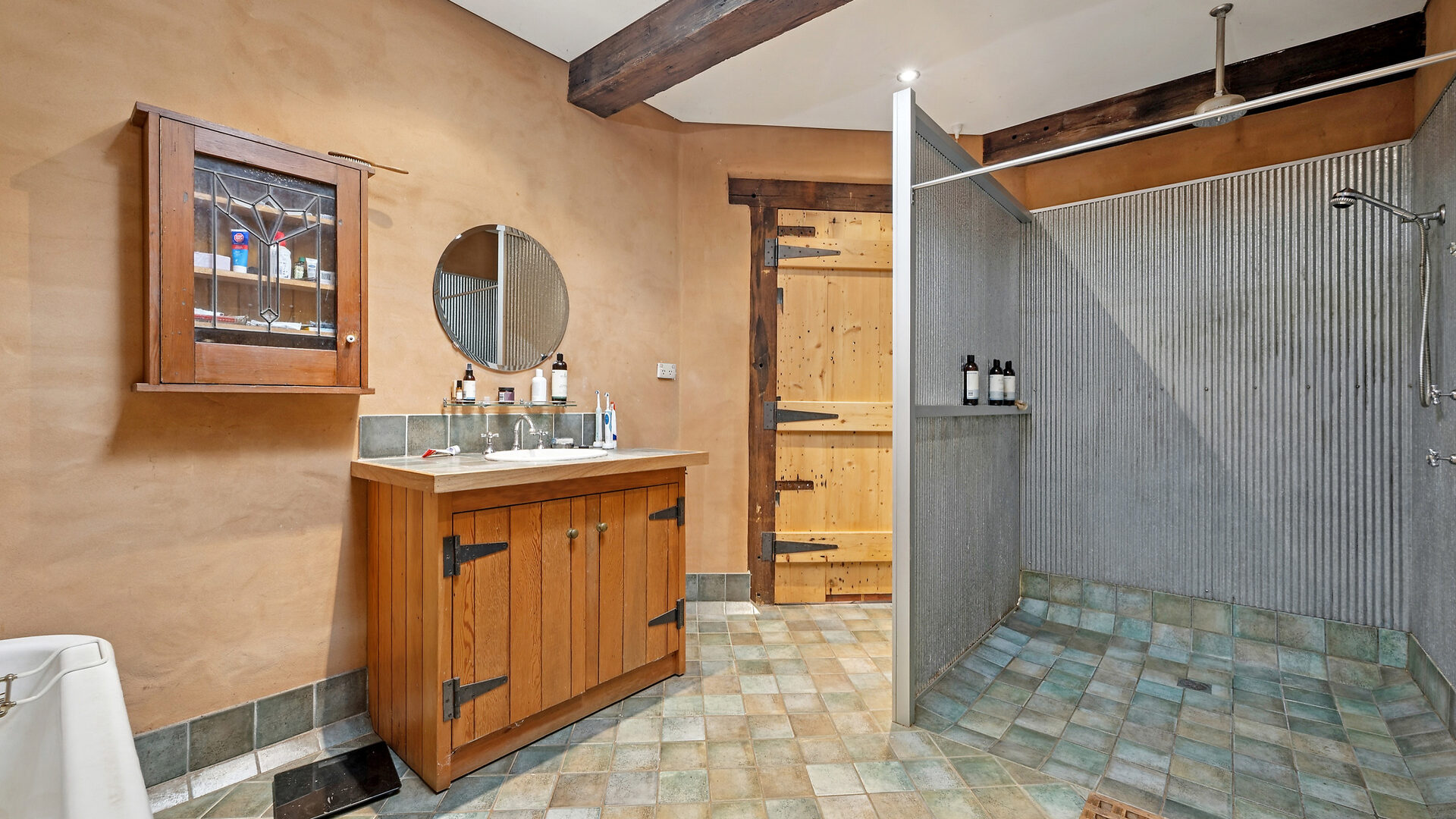 Sold - 465 Waldegrave Road - New Property in Forest Reefs - Real Estate by Scott Petersen