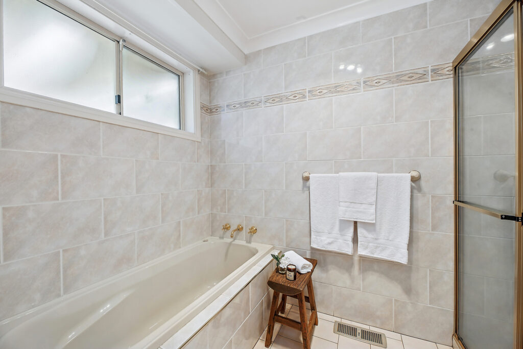 Sold - 7 Saran Place - New Property in Orange - Real Estate by Scott Petersen