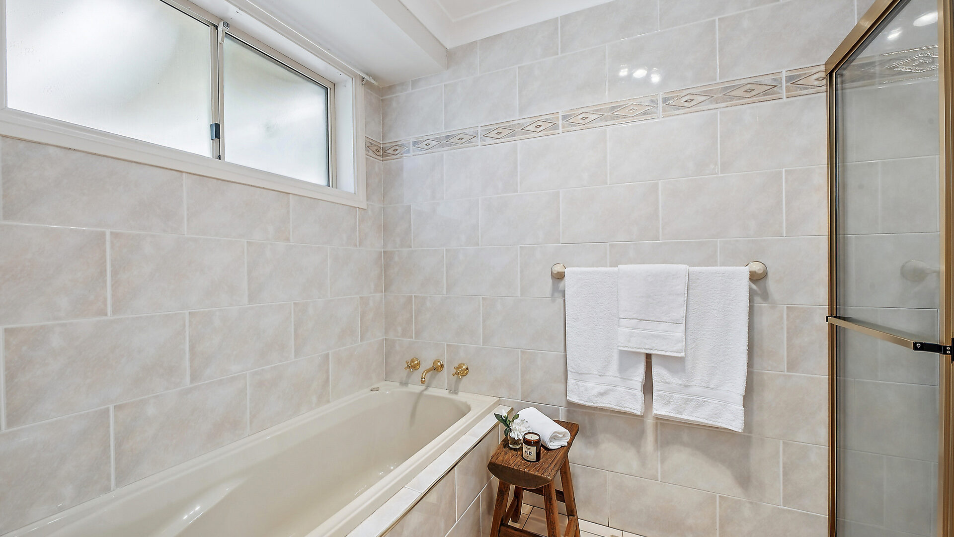 Sold - 7 Saran Place - New Property in Orange - Real Estate by Scott Petersen