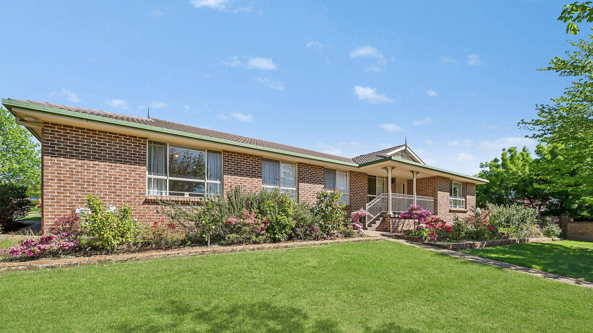 Sold - 7 Saran Place - New Property in Orange - Real Estate by Scott Petersen