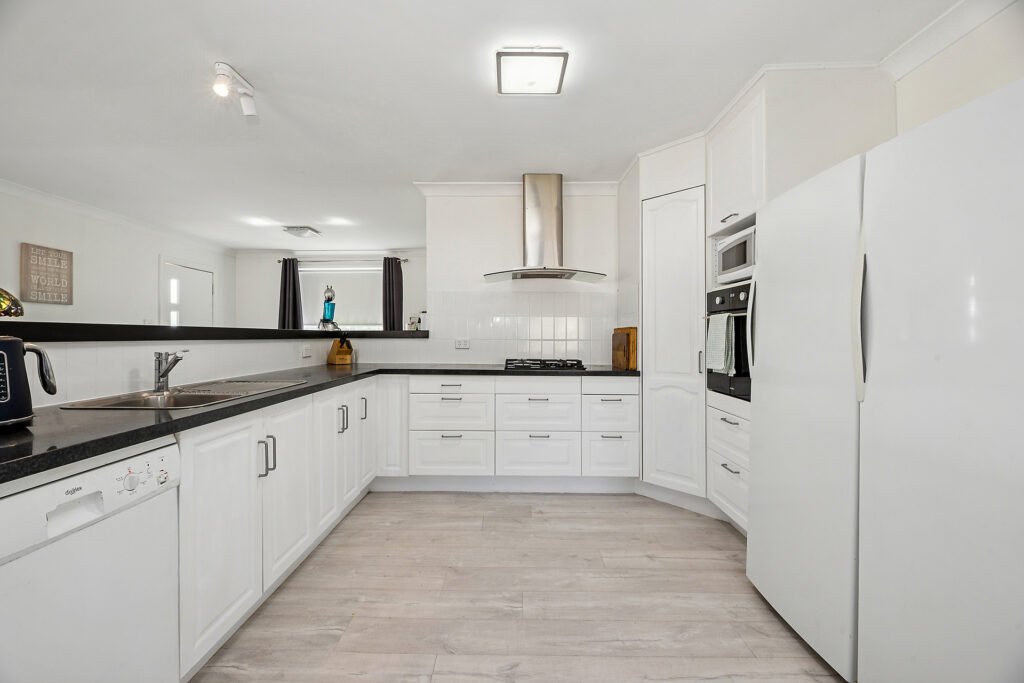 Sold - 24 Farnham Road - New Property in Stuart Town - Real Estate by Scott Petersen