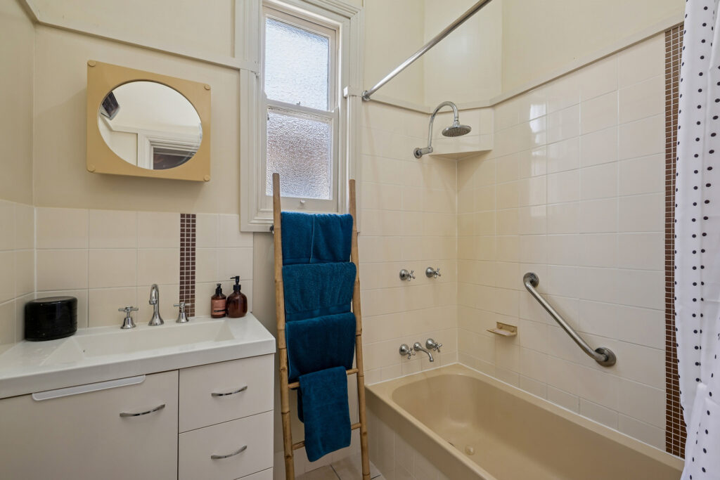 Sold - 261 George Street - New Property in Bathurst - Real Estate by Todd Houghton