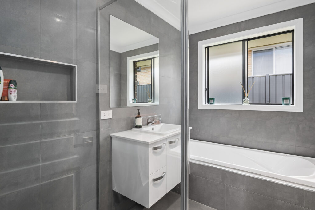 Sold - 21 William Maker Drive - New Property in Orange - Real Estate by Scott Petersen