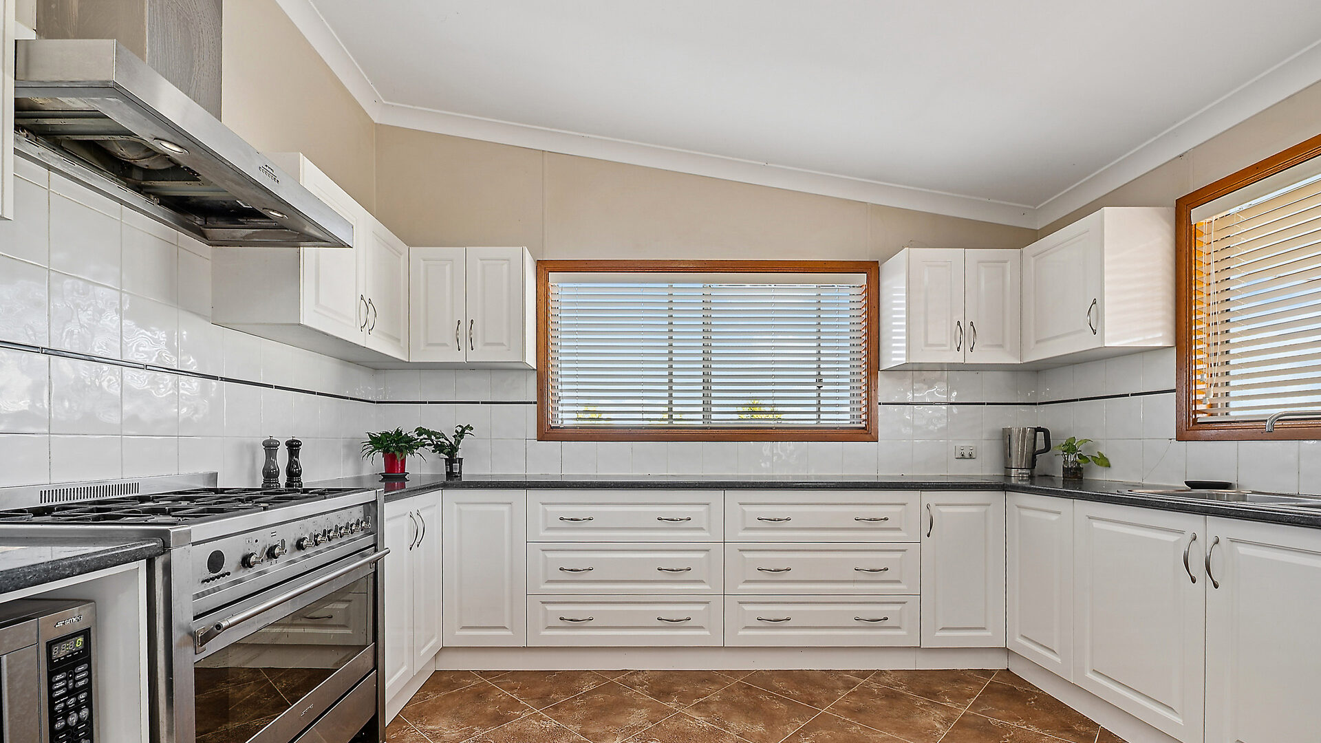 Sold - 33 Bathampton Road - New Property in Wimbledon - Real Estate by Scott Petersen