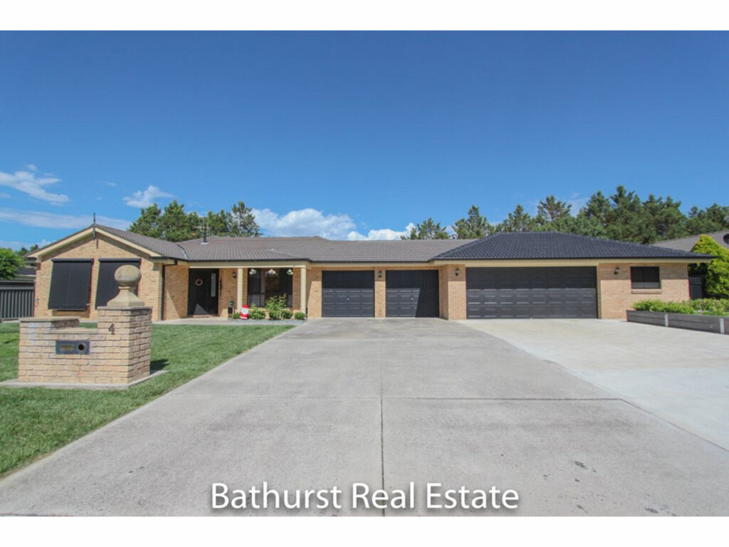 Sold - 4 McCarthy Close - New Property in Eglinton - Real Estate by