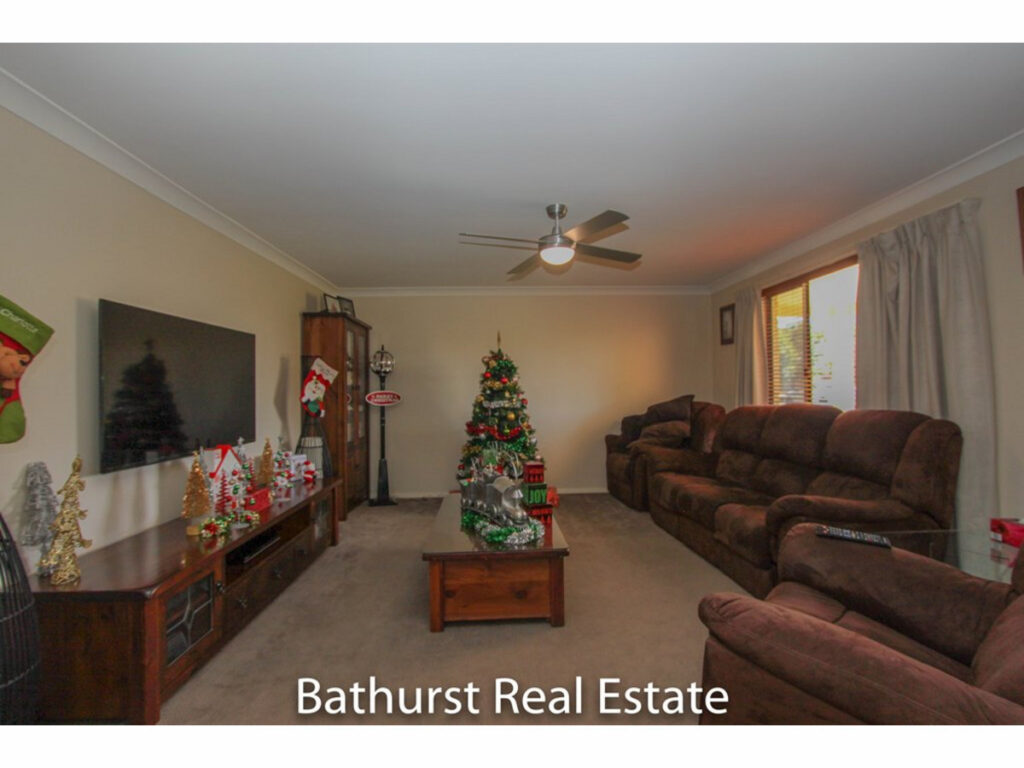 Sold - 4 McCarthy Close - New Property in Eglinton - Real Estate by  