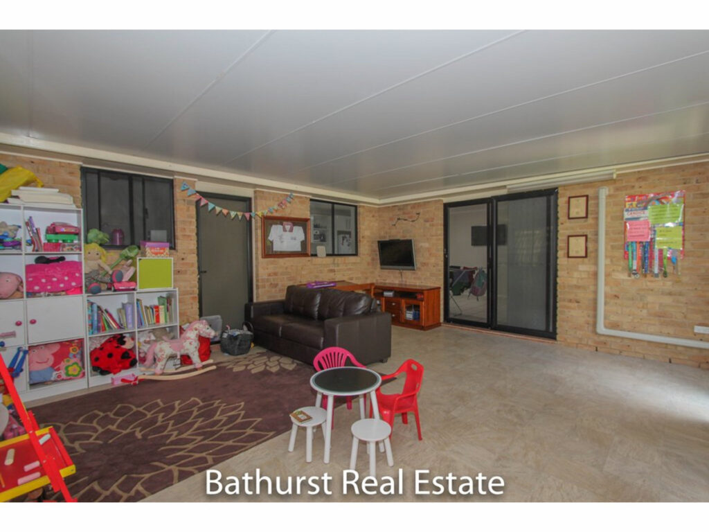 Sold - 4 McCarthy Close - New Property in Eglinton - Real Estate by  