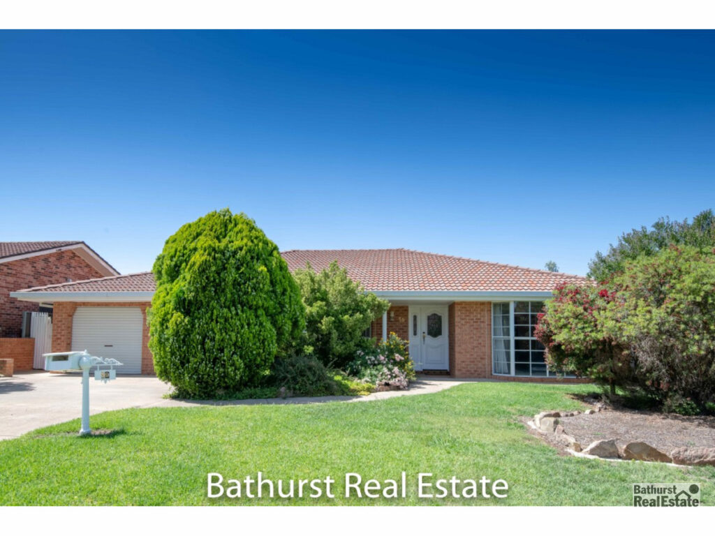 Sold - 59 Barker Circuit - New Property in Kelso - Real Estate by