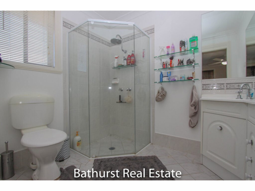 Sold - 4 McCarthy Close - New Property in Eglinton - Real Estate by  