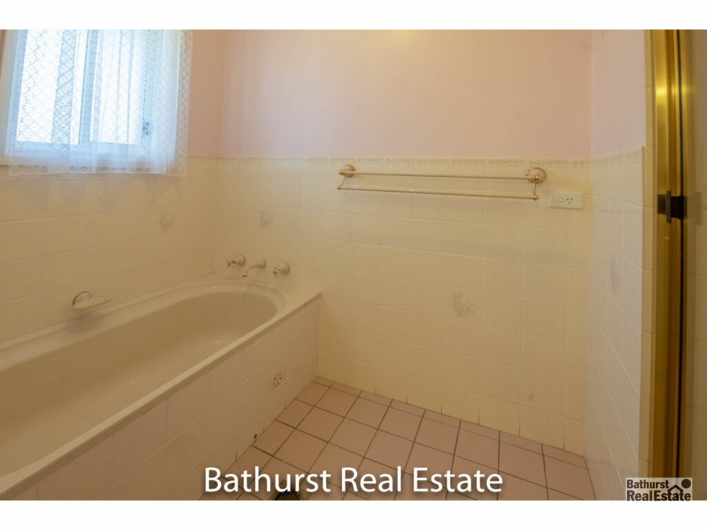 Sold - 59 Barker Circuit - New Property in Kelso - Real Estate by 