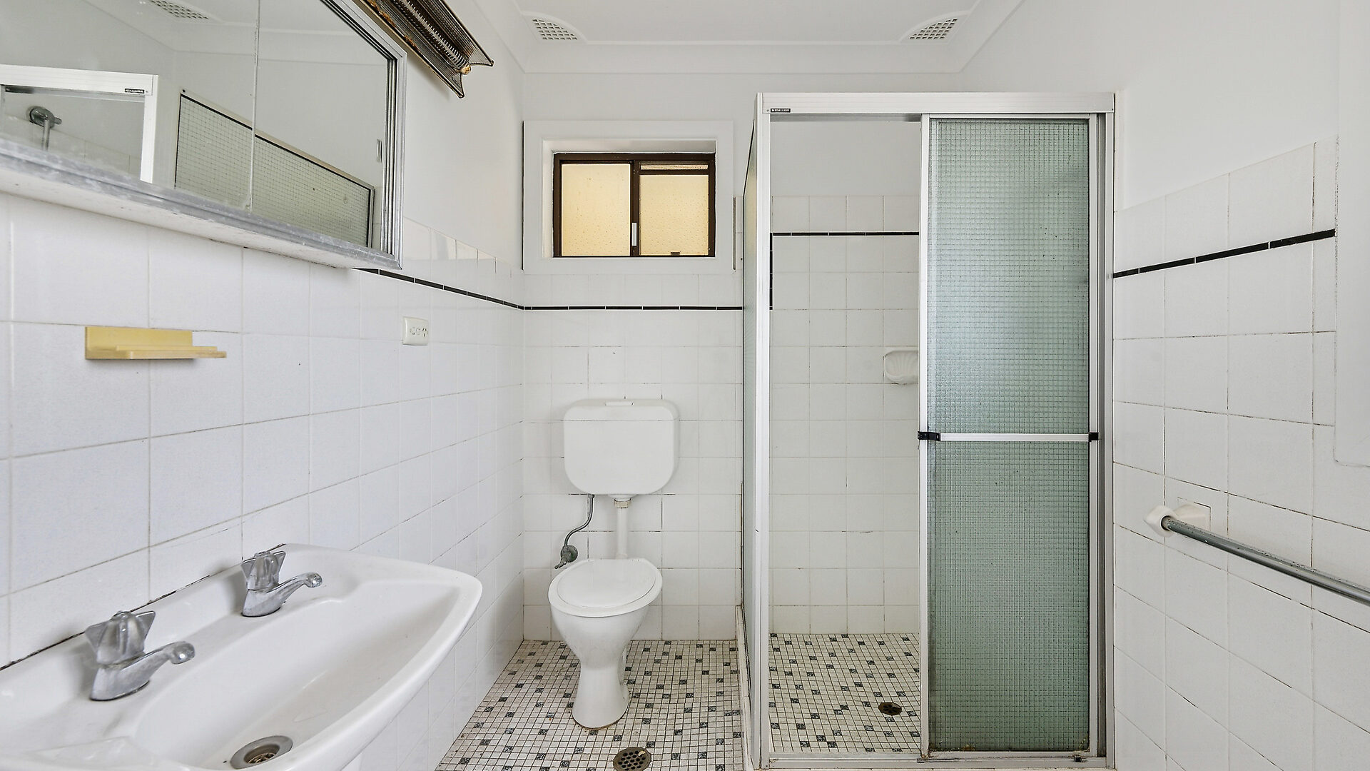 For Sale - 2 Sale Street - New Property in Orange - Real Estate by Jack Aumuller