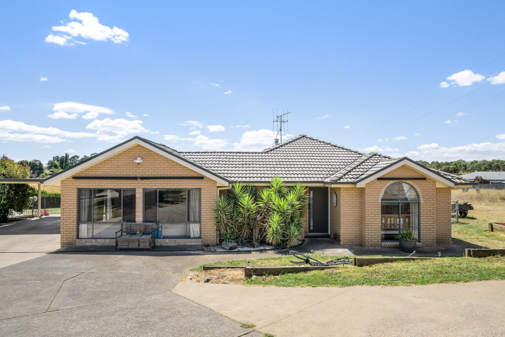 Sold - 26 Sophie Drive - New Property in Orange - Real Estate by Jack Aumuller