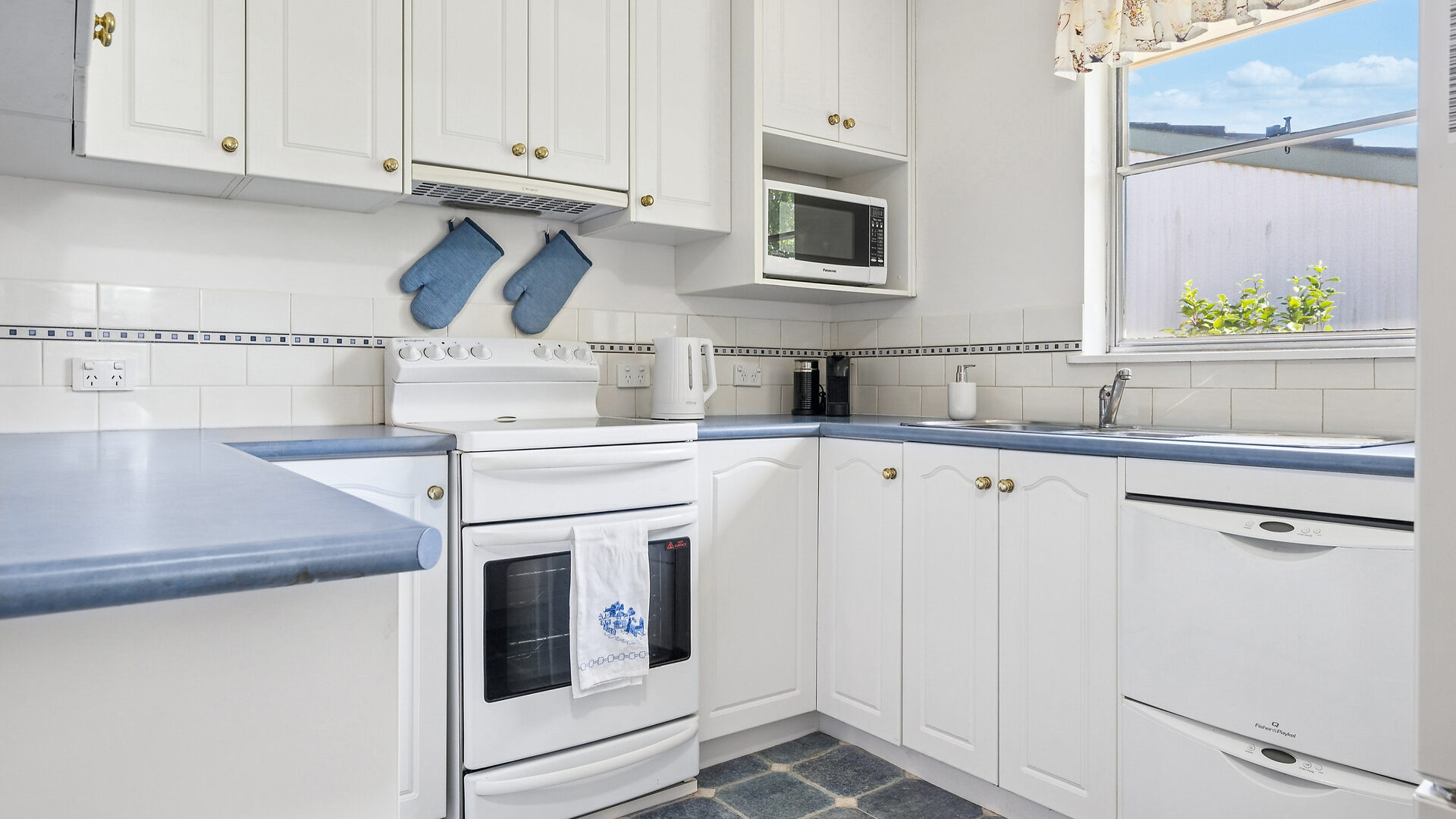 Sold - 1 Gemini Place - New Property in Orange - Real Estate by Jack Aumuller