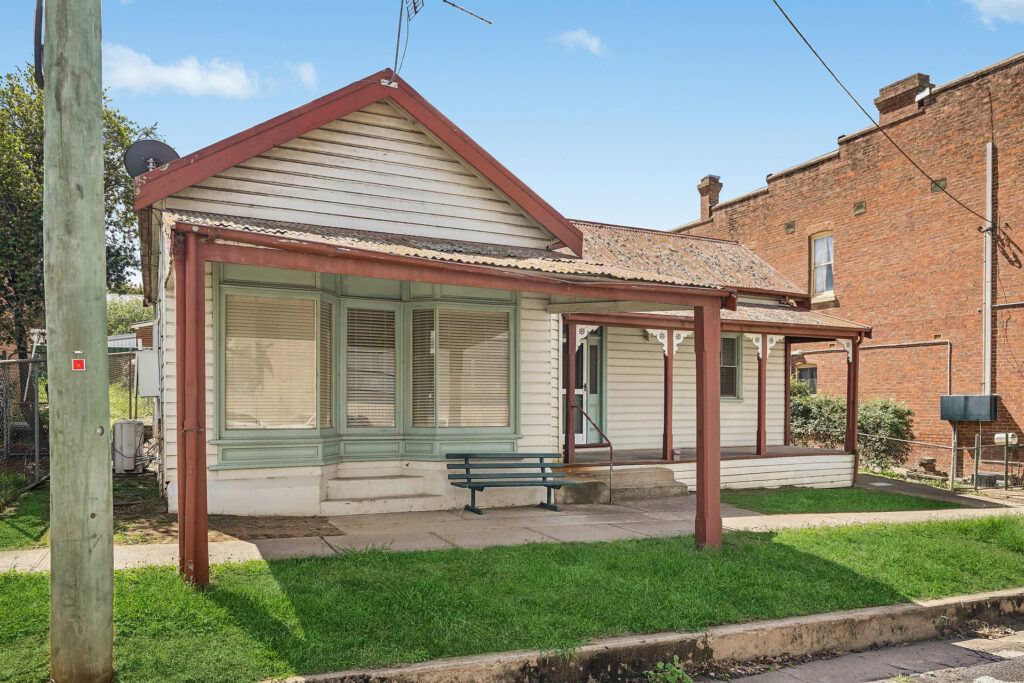 For Sale - 95 Kiewa Street - New Property in Manildra - Real Estate by Jodi Murray