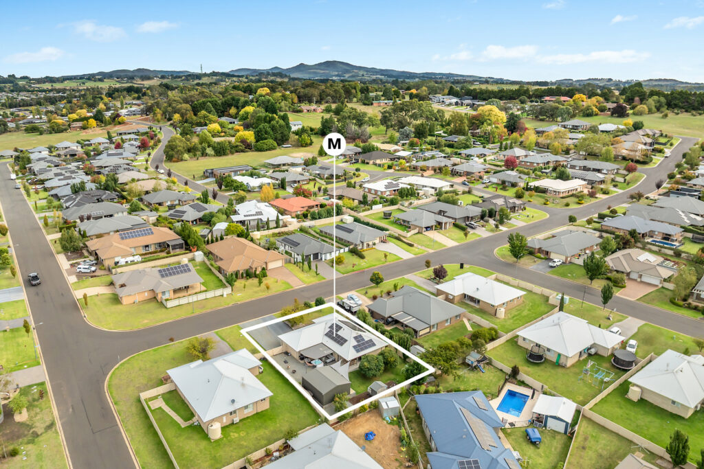 Sold - 4 Centennial Crescent - New Property in Orange - Real Estate by Jack Aumuller