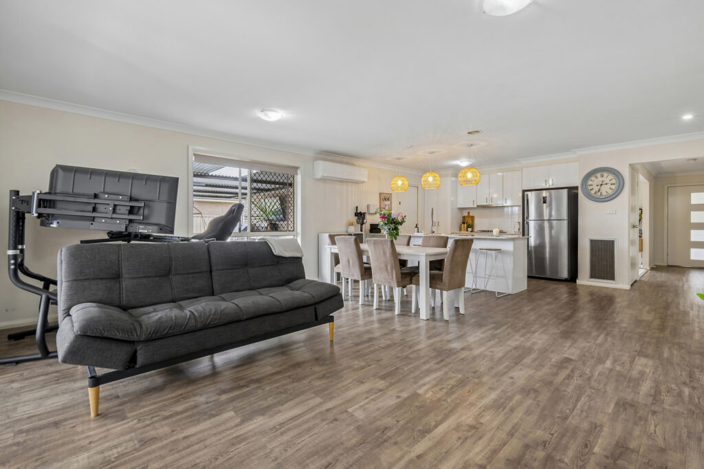 Sold - 4 Centennial Crescent - New Property in Orange - Real Estate by Jack Aumuller