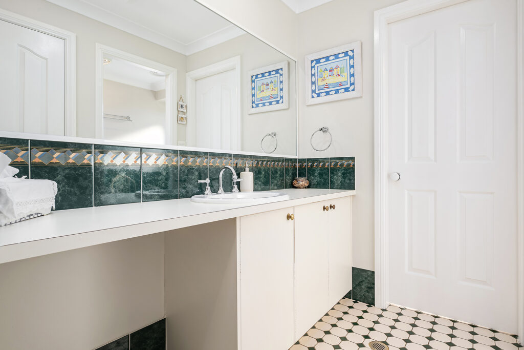 Sold - 5 Turner Crescent - New Property in Orange - Real Estate by Jack Aumuller