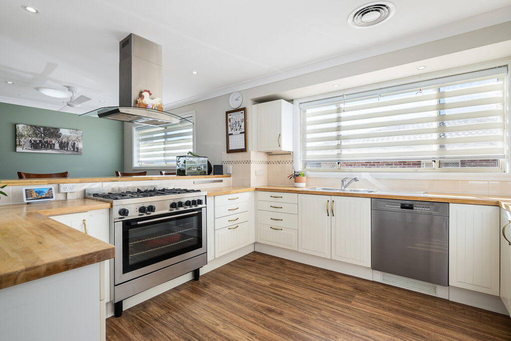 Sold - 5 Turner Crescent - New Property in Orange - Real Estate by Jack Aumuller